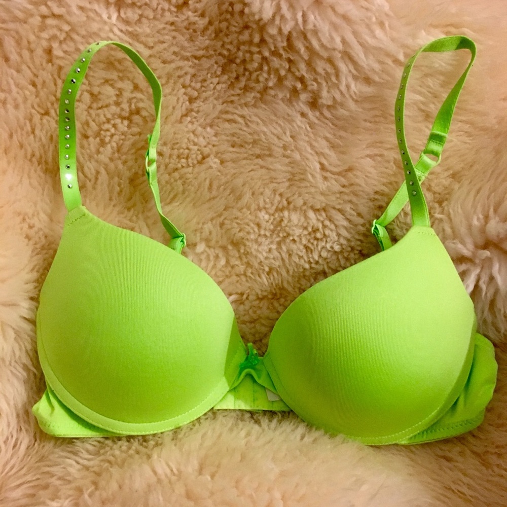 Push up bra green embellished